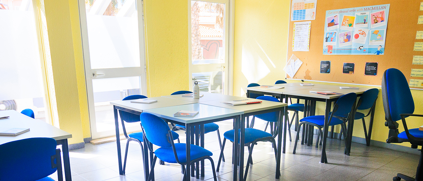Summer School English Courses for Adults July 2025